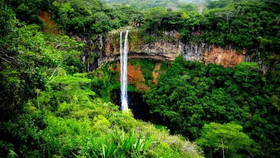 mauritius-waterfall